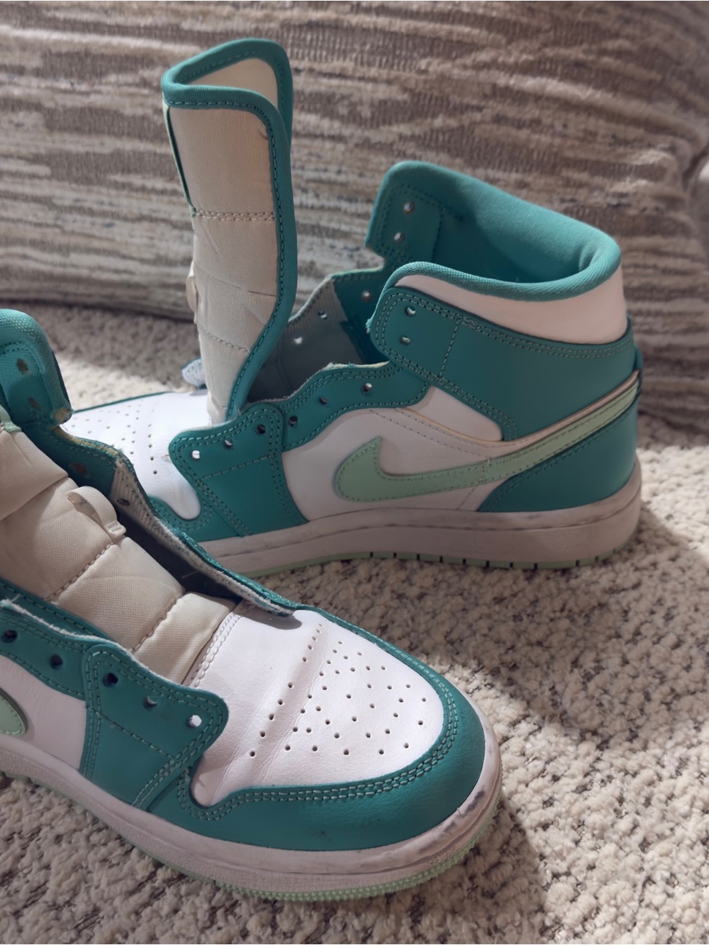 Jordan Women’s Teal and White High-Top Sneakers